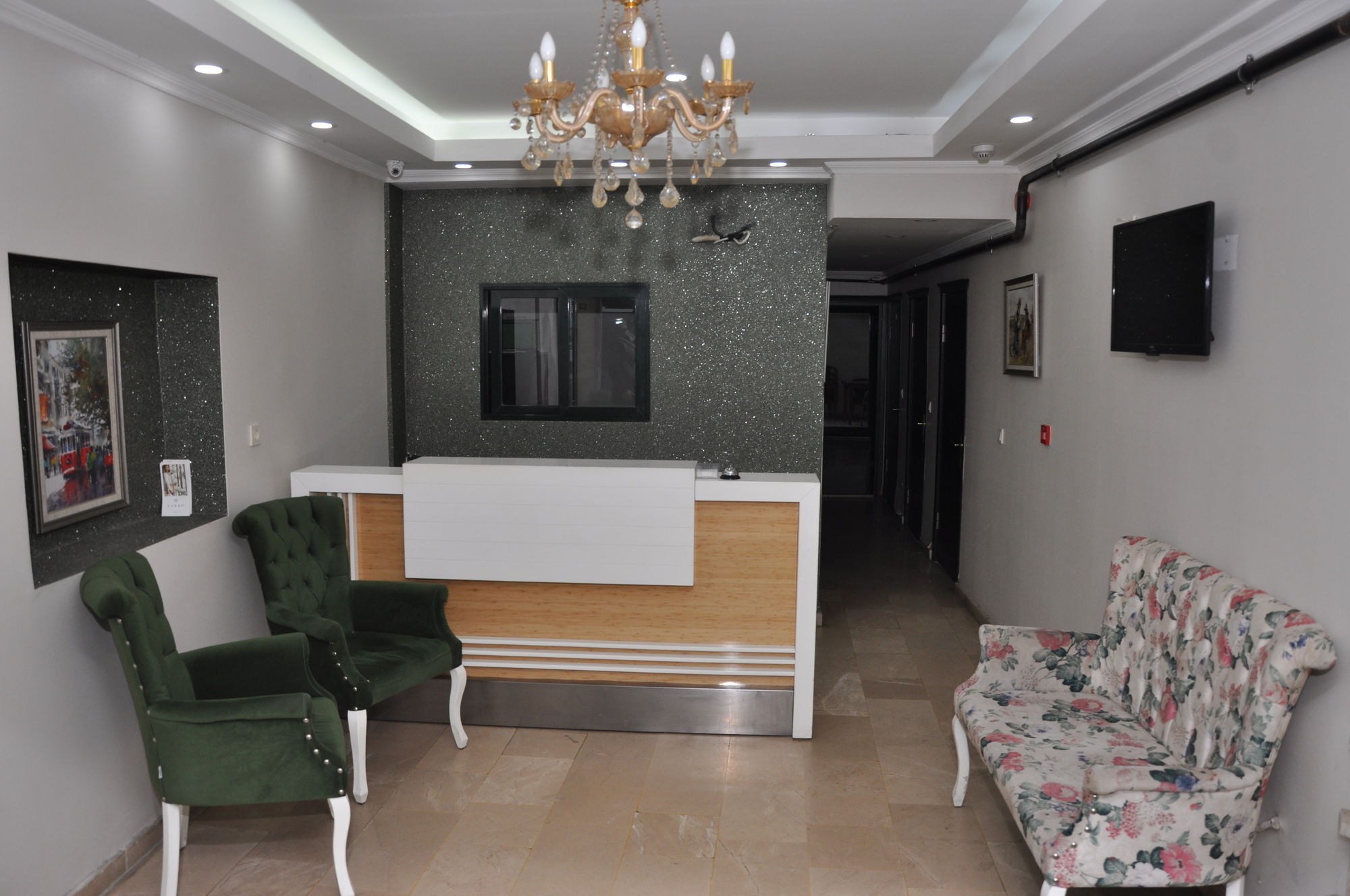 Monarch Hotel Istanbul Exterior photo